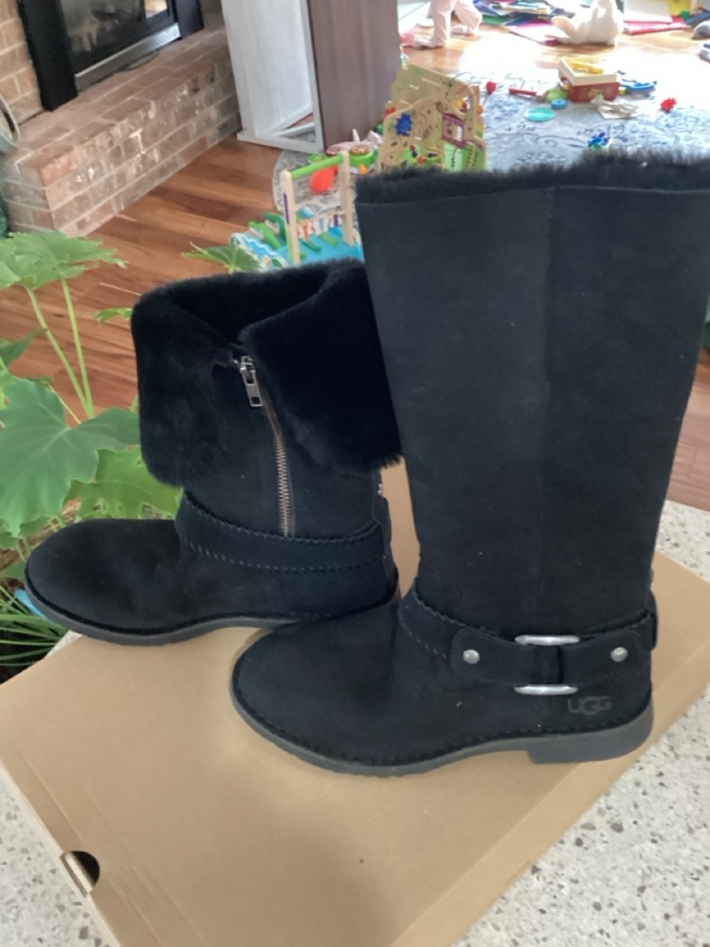 UGG Black Suede Mid-Calf Shearling-Lined Boots with Buckle